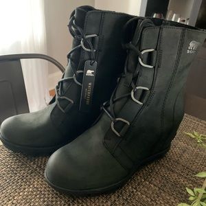 NEW Sorel Joan of Artic Wedge boots